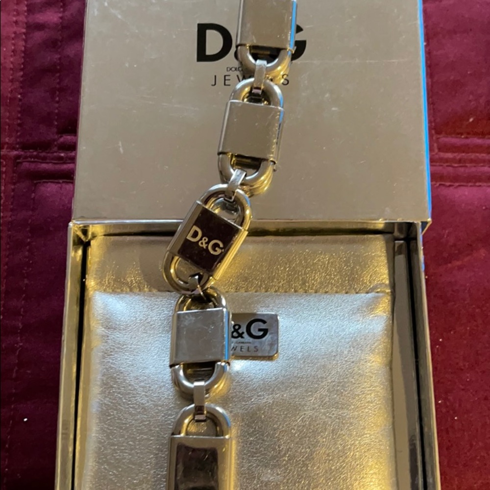D&G bracelet